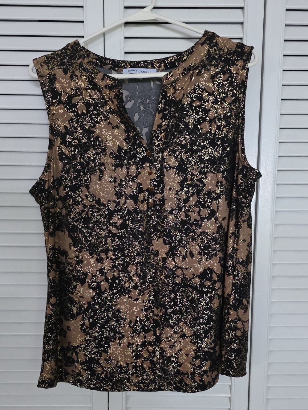 Emily Daniels Black & Brown Floral Sleeveless V-Neck Camisole